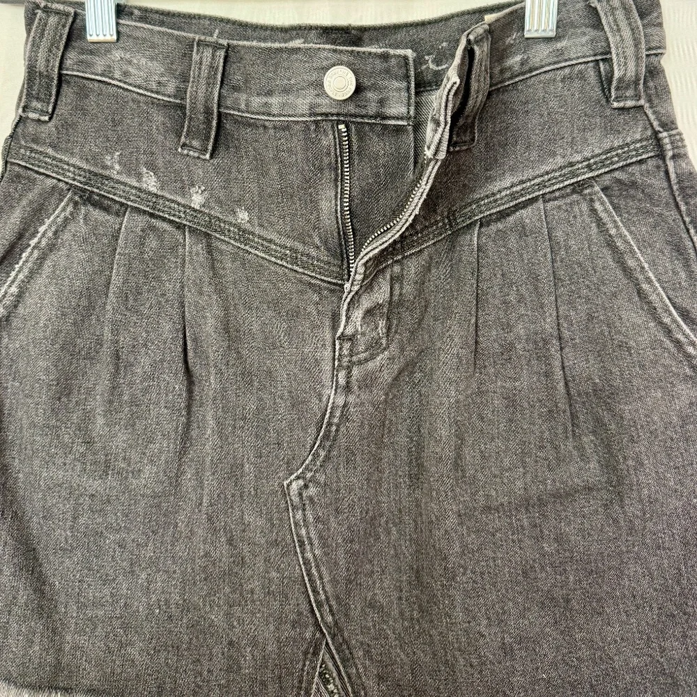 We The Free Free People | Pleated Raw Hem Denim Mini | Acid Wash Black | Sz 24